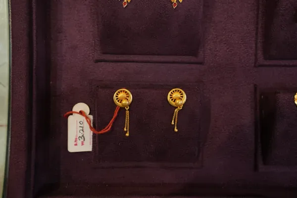 Floral Gold Ear Tops — Siddhivinayak Jewellers