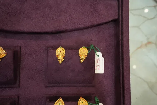 Gold Filigree Studs — Siddhivinayak Jewellers