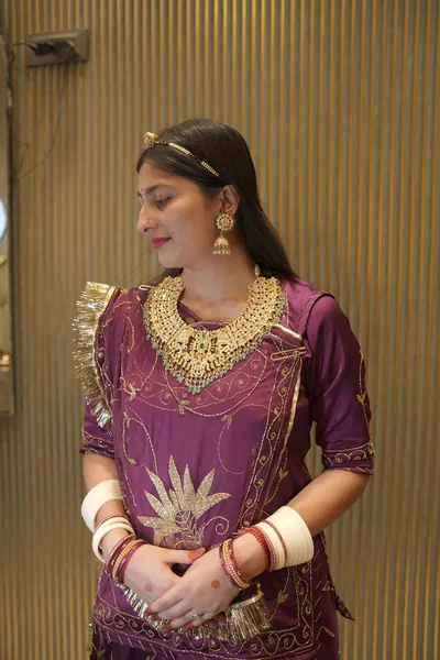 Emerald Droplet Jhumka — Siddhivinayak Jewellers