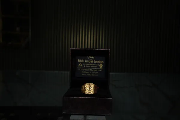 Filigree Face Gold Ring — Siddhivinayak Jewellers