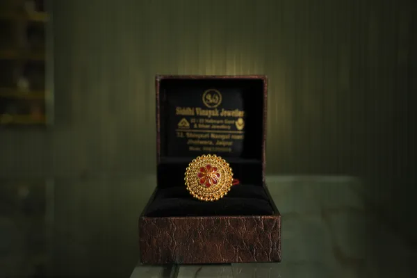 Ruby & Gold Filigree Ring — Siddhivinayak Jewellers