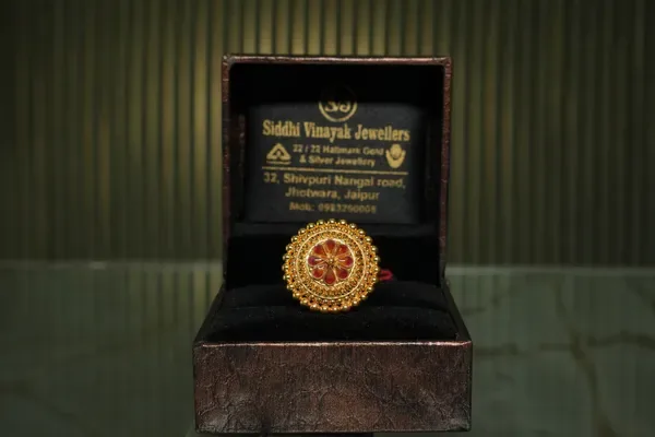Jaipur Jadau Cluster Ring — Siddhivinayak Jewellers