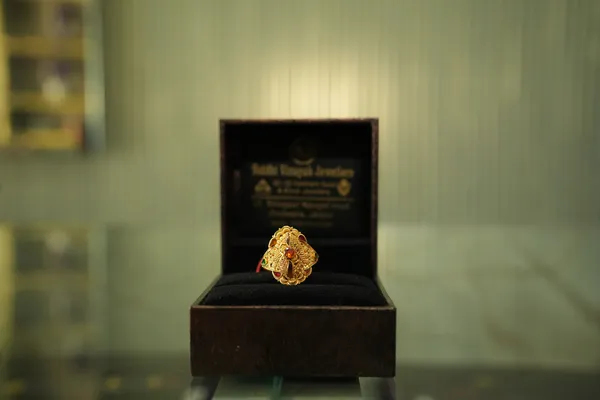 Solitaire Gents Ring — Siddhivinayak Jewellers